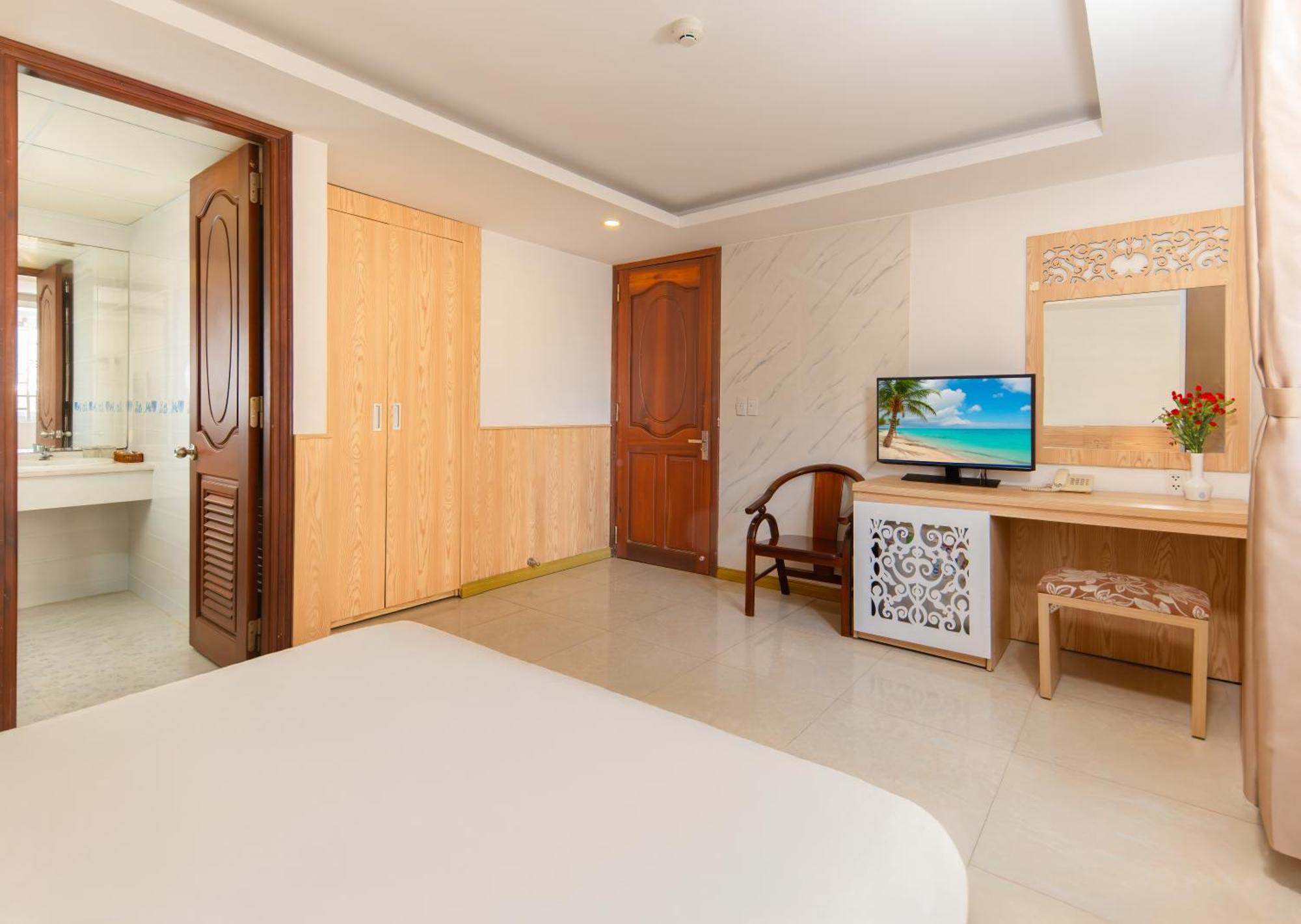 Nang Vang Hotel На Транг Екстериор снимка