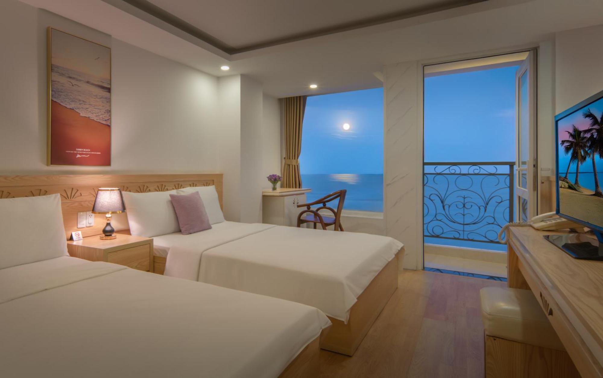 Nang Vang Hotel На Транг Екстериор снимка