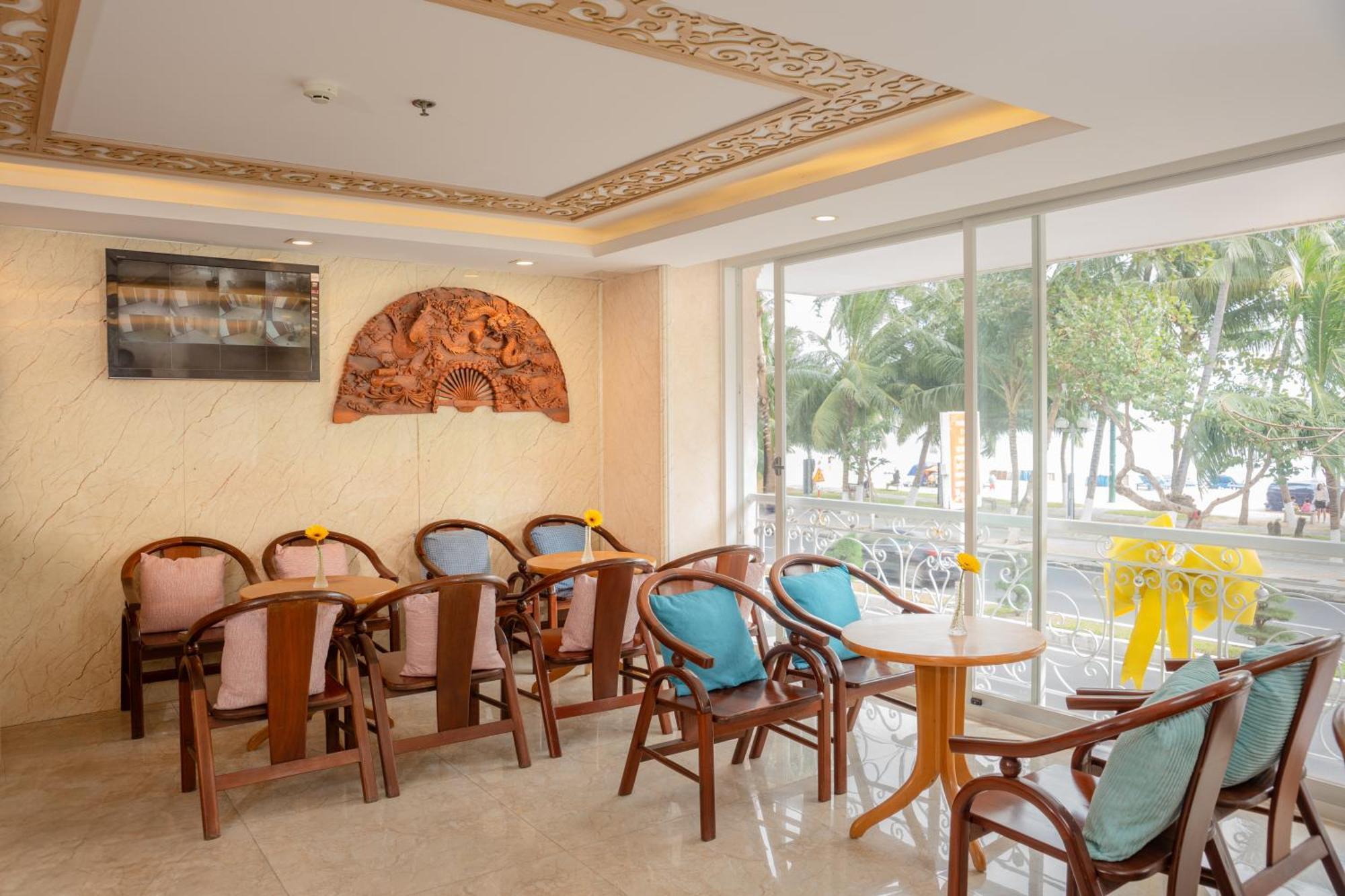Nang Vang Hotel На Транг Екстериор снимка