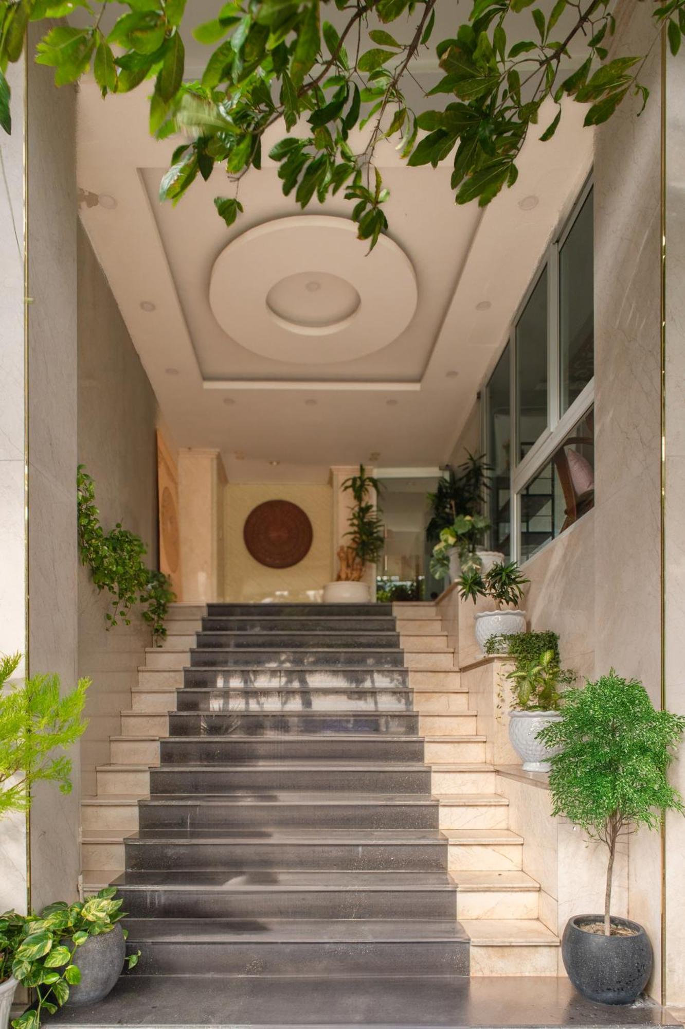 Nang Vang Hotel На Транг Екстериор снимка
