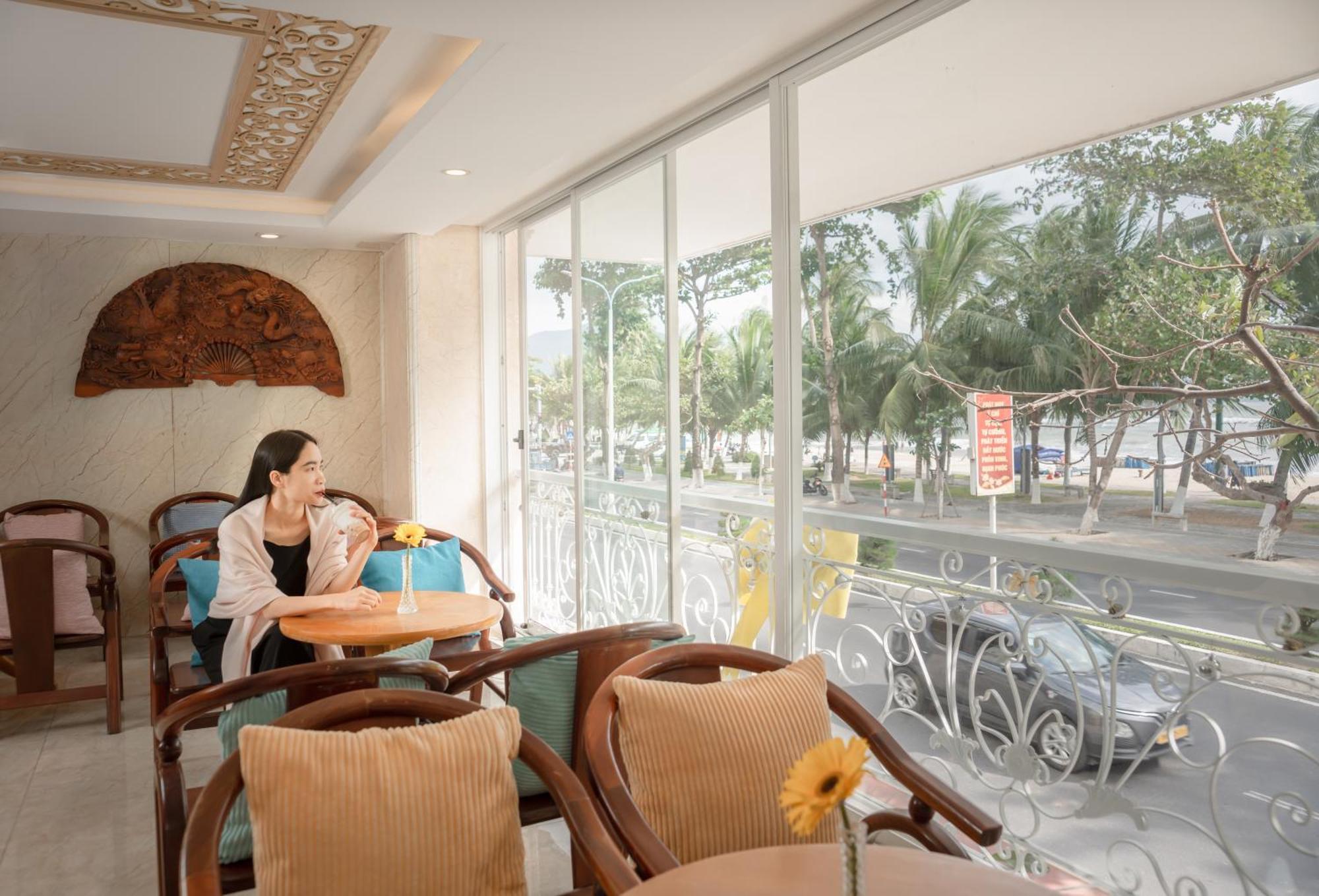 Nang Vang Hotel На Транг Екстериор снимка