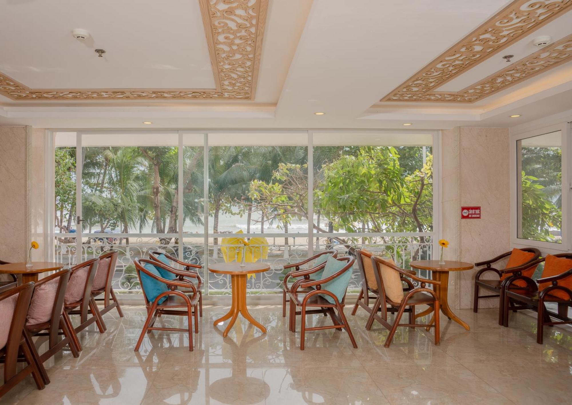 Nang Vang Hotel На Транг Екстериор снимка