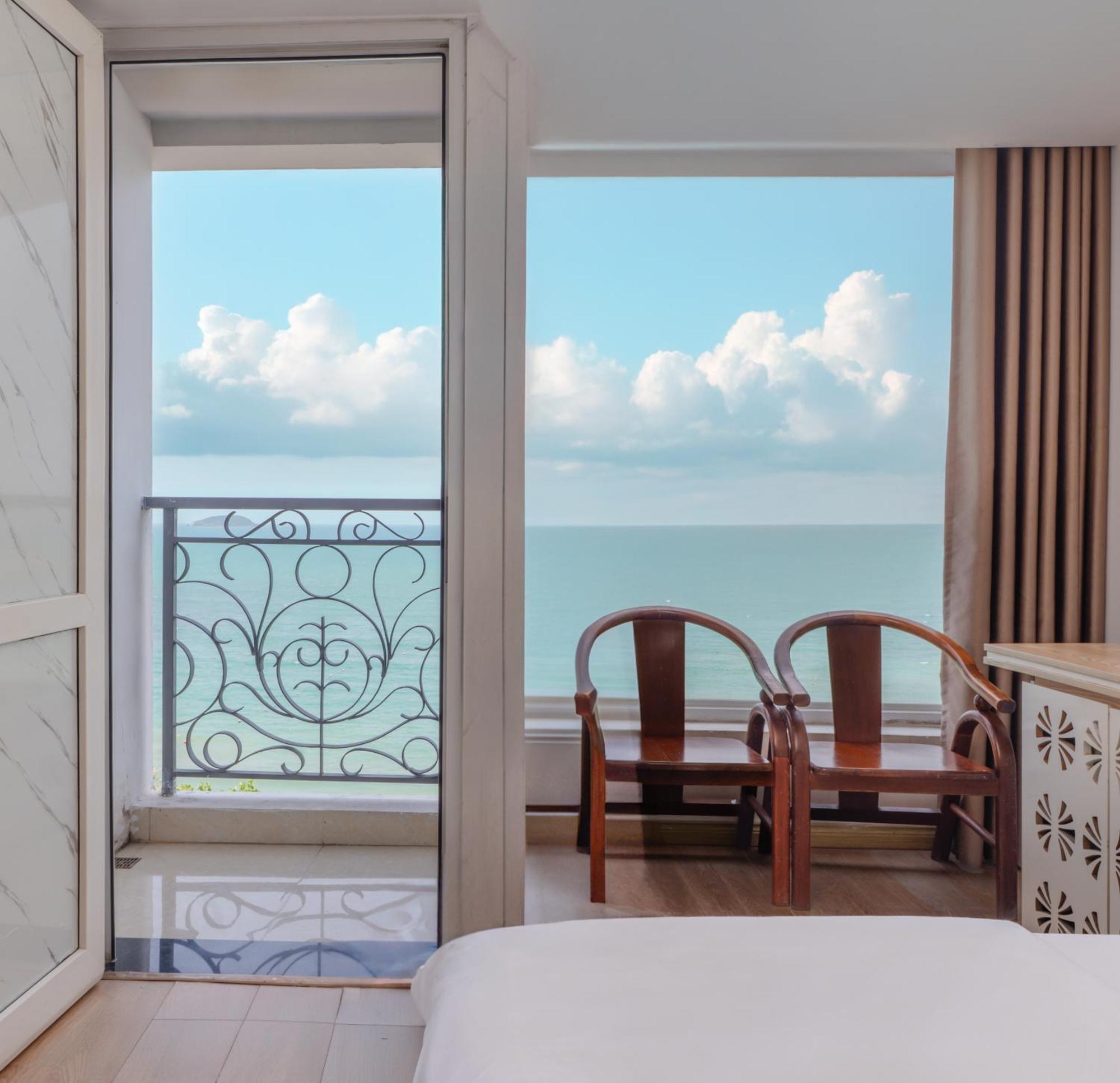 Nang Vang Hotel На Транг Екстериор снимка
